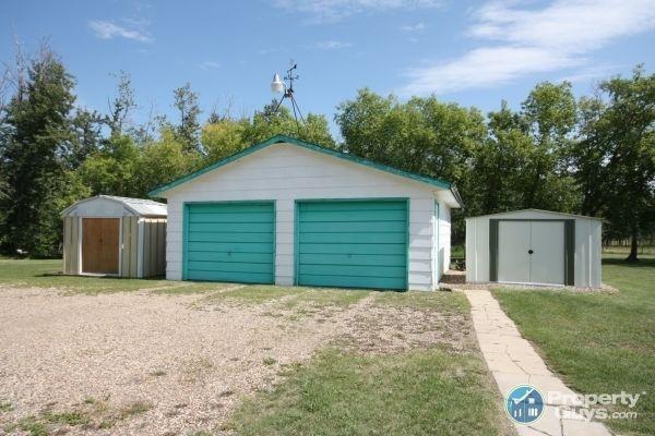 5 bed property for sale in Stettler, AB