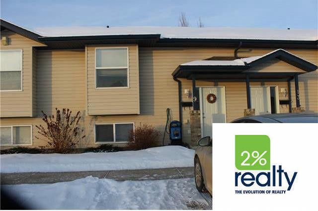 Affordable Townhouse Condo Close to School -Listed by 2% Realty