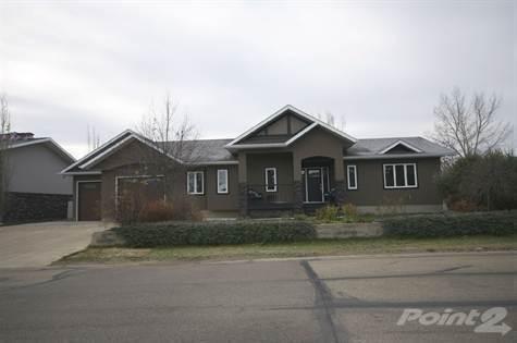 Homes for Sale in Fairway Heights, Lacombe,  $789,911