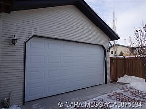 Walkout with 2 GARAGES!!