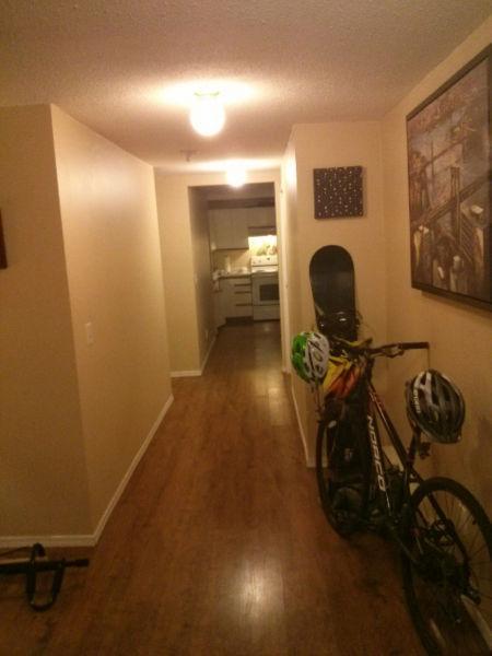 Room for rent close to downtown