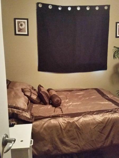 fully furnished room for rent in Innisfail