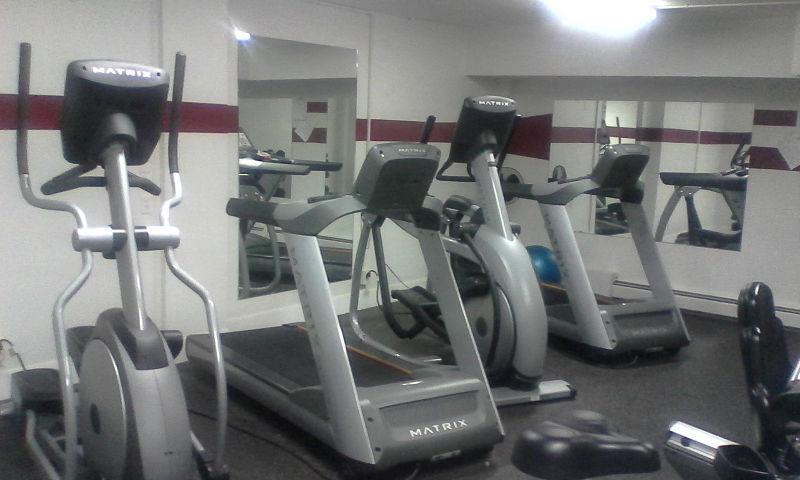 Looking for roomate near hospital