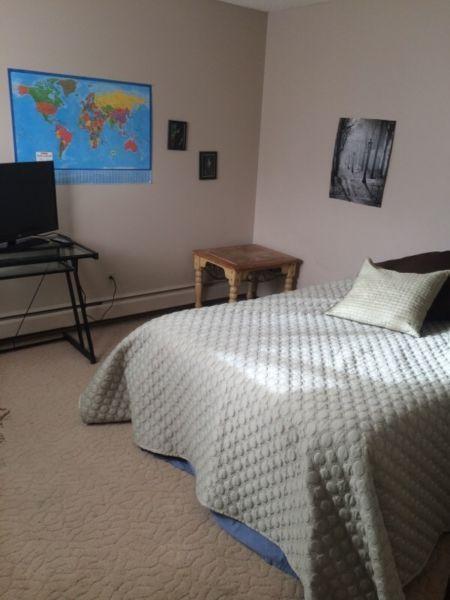 Room mate for rent Lacombe prefer female