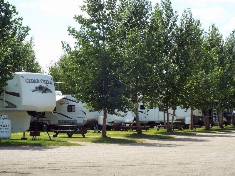 Fawn Meadows Lodge &Year Round RV Park - Seasonal Lots Avail