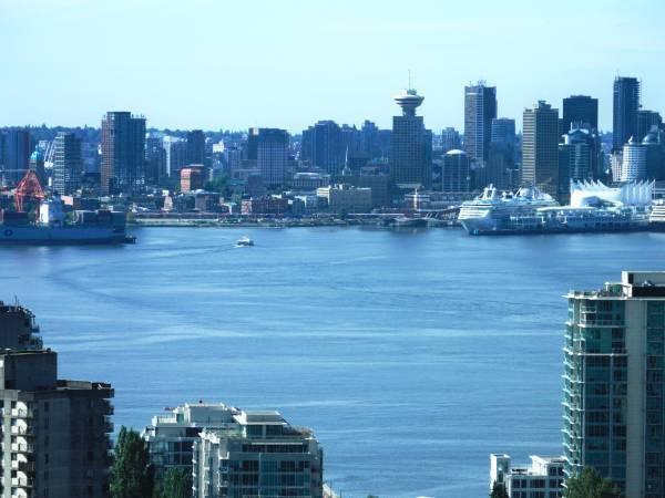 11th Fl City Water Views on Victoria Park avail Mar 1