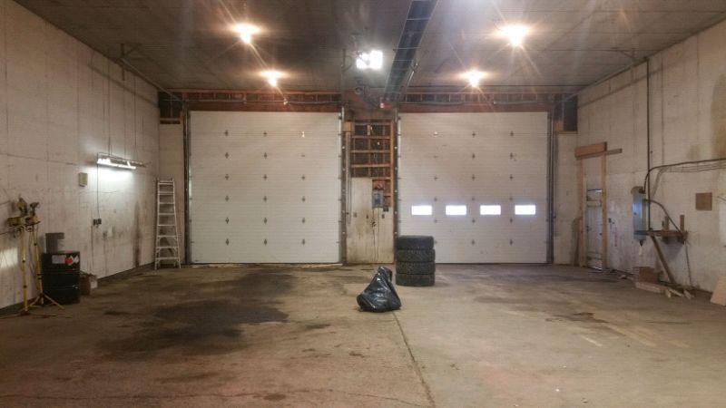 Shop/heated storage for rent