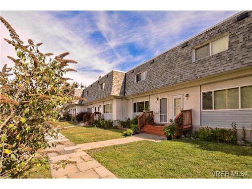 Convenient Central Townhouse With Great Value