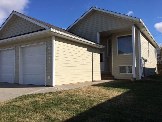 Beautiful 3 bedroom home-move in ready today!