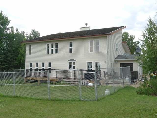 Beautiful home for rent in  with acreage