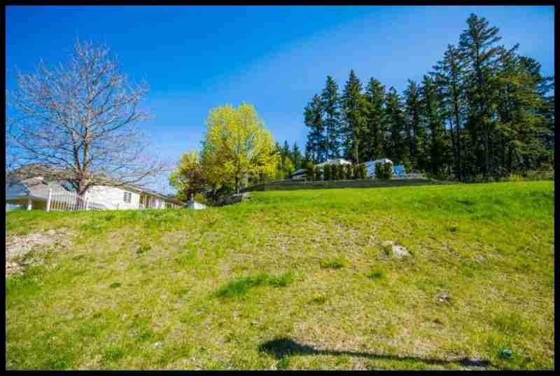 FULLY SERVICED LAKE VIEW SALMON ARM