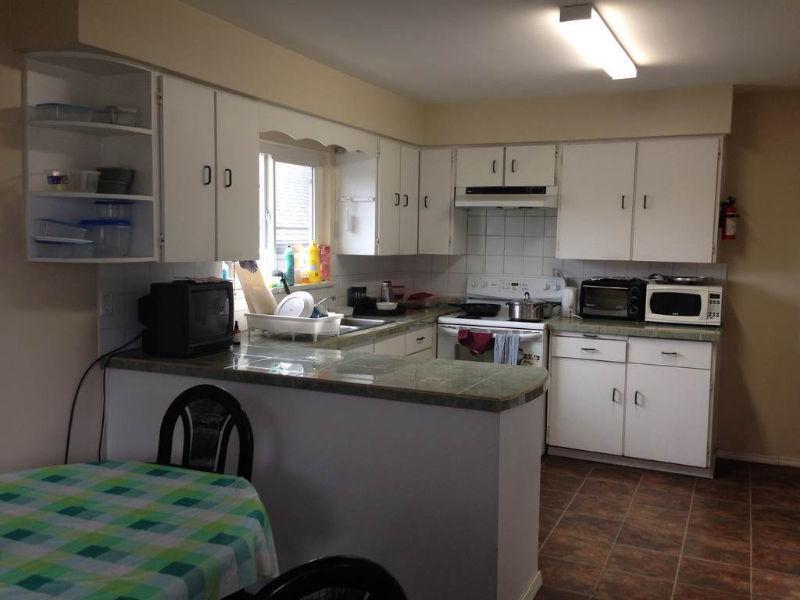 $650 Clean Furnished Bright Big room for Rent. Only 10 min to Re