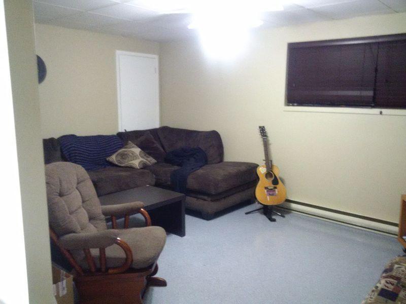 APARTMENT, 2 BED, WALK DISTANCE FROM SOBEYS, DOCTORS, MALL ETC