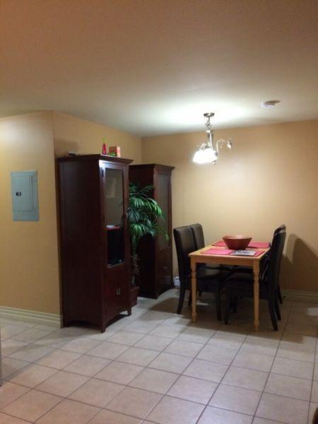 Beautiful 2 bedroom Dieppe - cable internet included