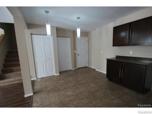 482 College - Opportunity to live for free 3+1 bedrooms/4 Baths!