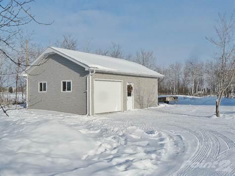 55 Eastgate Drive, Steinbach