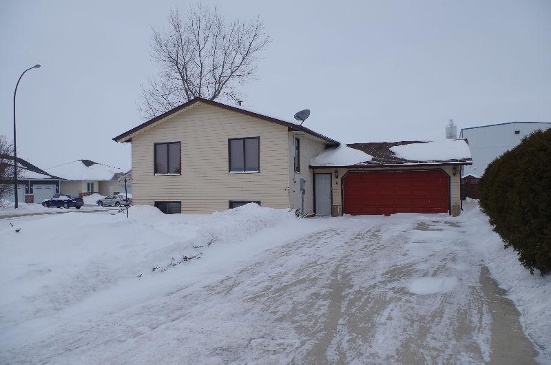 AFFORDABLE FULLY FINISHED HOME!!