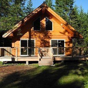Tamlin Homes Heavy Timber Cabin Special!