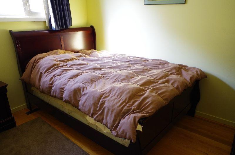 COSY FURNISHED ROOM FOR INTERNATIONAL MALE STUDENT