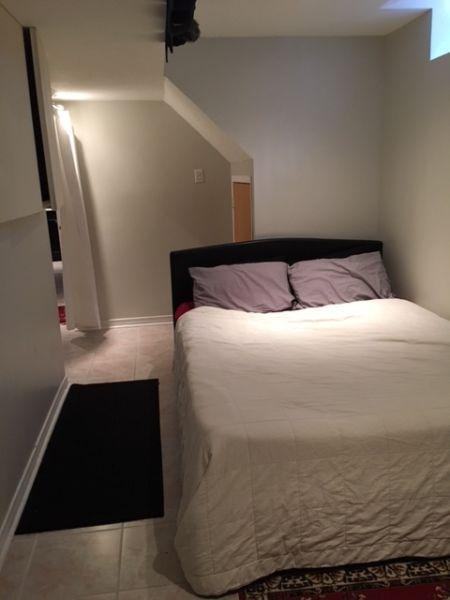 1BDRM South  Basement Apt, Perfect for Single Professional