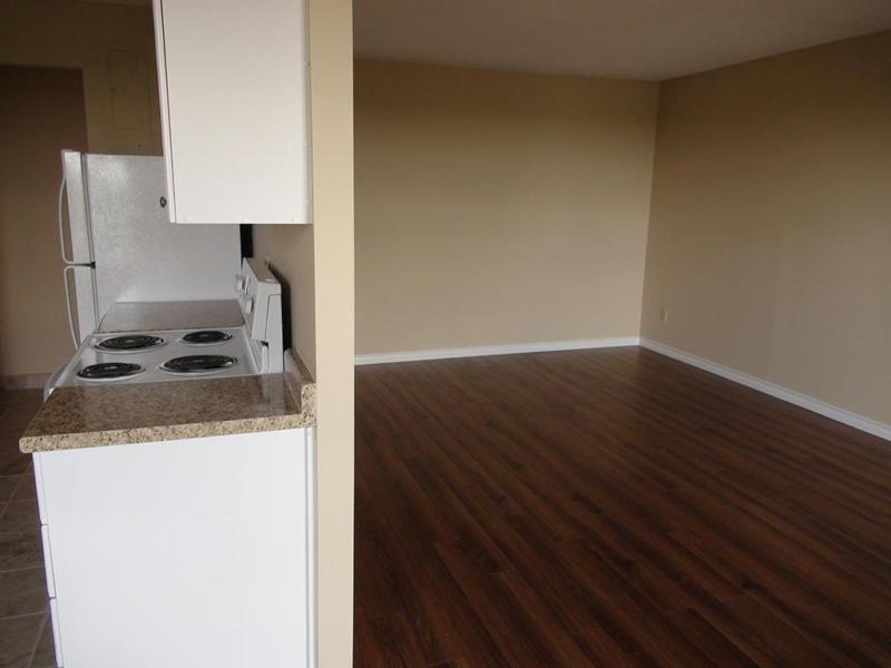 1 Bedroom Apartment for Rent: Mature adult community