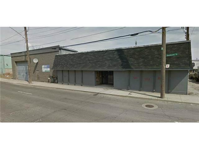 FOR SALE & PRICED TO SELL! Prime Industrial/ Commercial Building