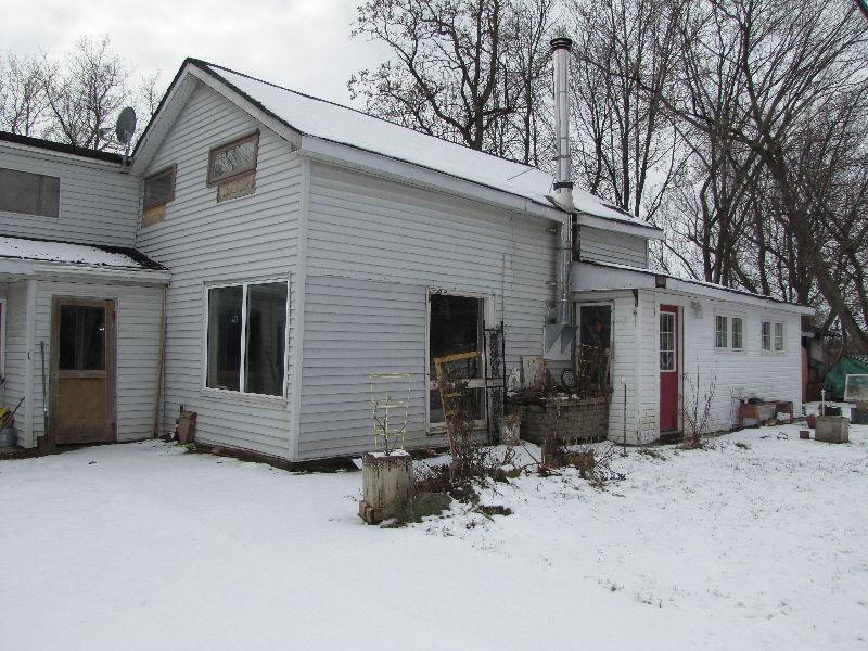 Rustic Home for Sale - Demorestville, ON