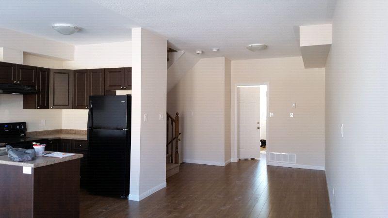 Brand New 3 bedroom townhouse steps away from Starbucks