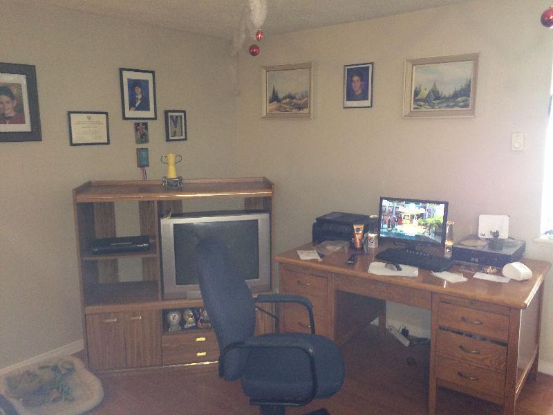 Long Sault End Unit $950 plus utilities