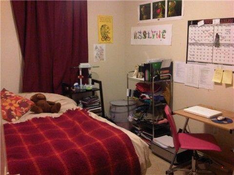 2 Students looking to add 2 more roommates