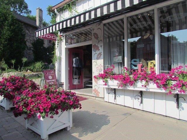 850 sq ft Retail space for lease in Elora