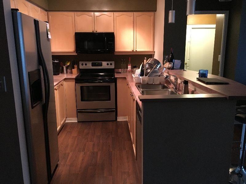 1 Room for Rent in Mystic Pointe (Toronto) PARKING INCUDED