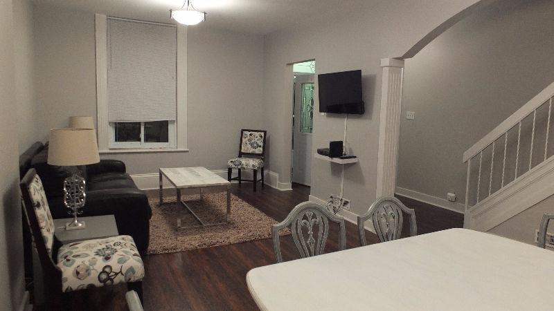 Large Student Rooms in a Beautiful Residence First Time Offered!