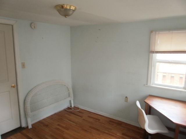 Room for rent shared bathroom, separate entrance: $525.00