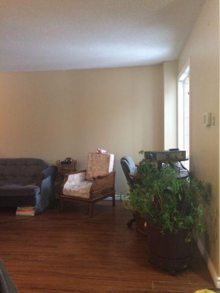 2 rooms for rent immediately march 1 and April 1