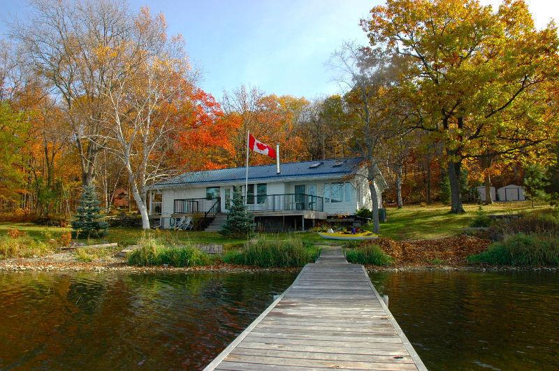 Moira Lake Cottage