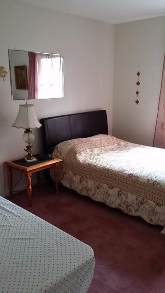 Nice Room, Prince Edward County, Daily/Weekly/Monthly