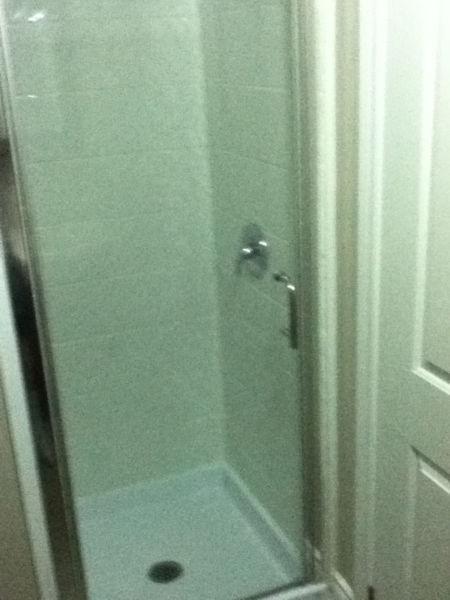 DOWNTOWN NEWLY RENOVATED 1 BEDROOM!!!!
