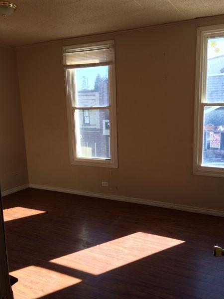 1 bedroom apartment main st Huntsville