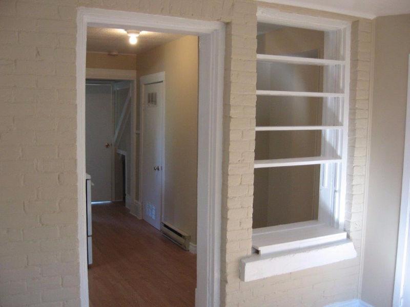1 Bedroom with Den - 171 Fourth Ave. W