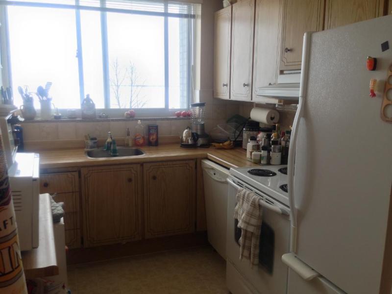 INCLUSIVE 2 BD w/ WATERFRONT VIEWS! 602-1 Mowat