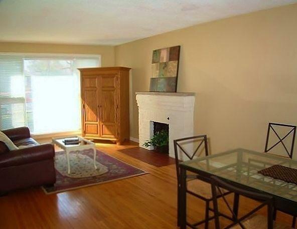 A block from Bryon Village * West