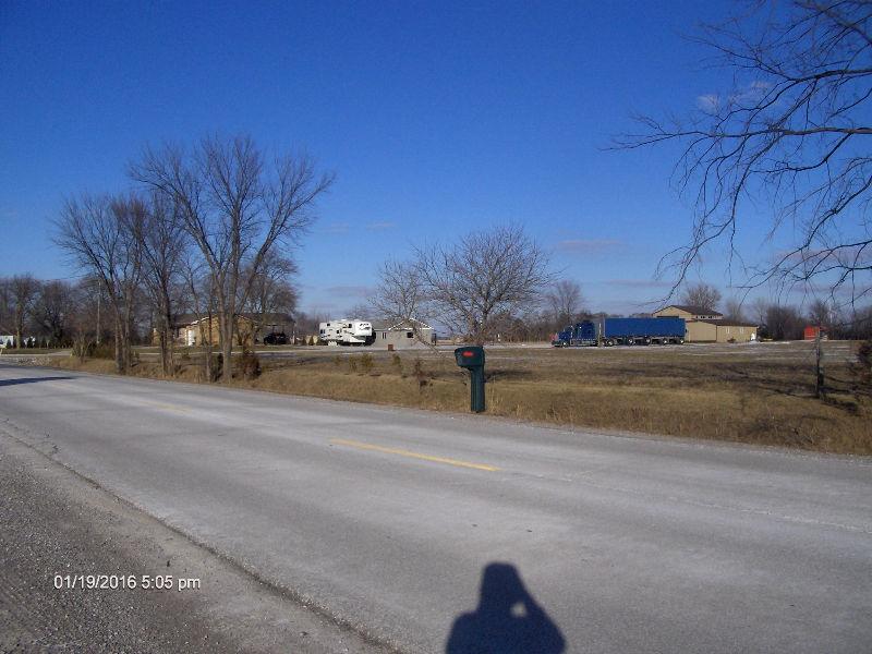 House, Farm, 17 acres, shop, suitable for small trucking company