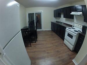 ATTN: QUEEN'S STUDENTS! FURNISHED 6 BEDROOM HOUSE