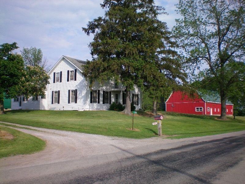 FARM for SALE with LAKEVIEWS and MICROCLIMATE