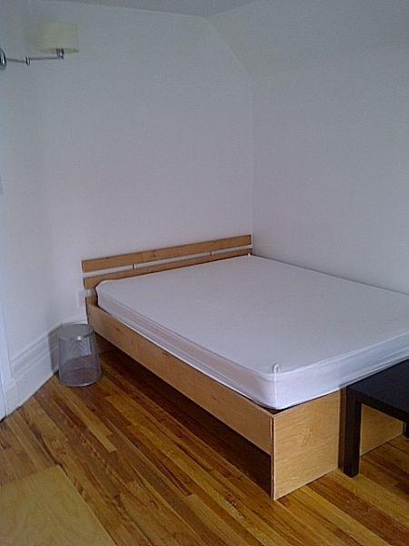 SINGLE STUDENT/PROFFESSIONAL FULLY FURNISHED BEDROOM