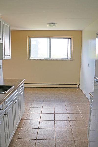 1 Bedroom Apartment for Rent: Apply now, SAVE $500!