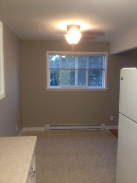 2 Bedroom Apartment Available March 1, 2016