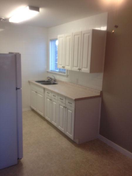 2 Bedroom Apartment Available March 1, 2016