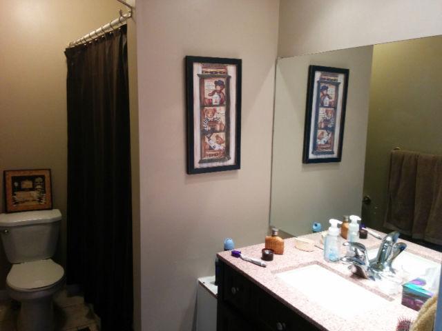 2 BED WITH UTILITIES INCL SAT & WI FI